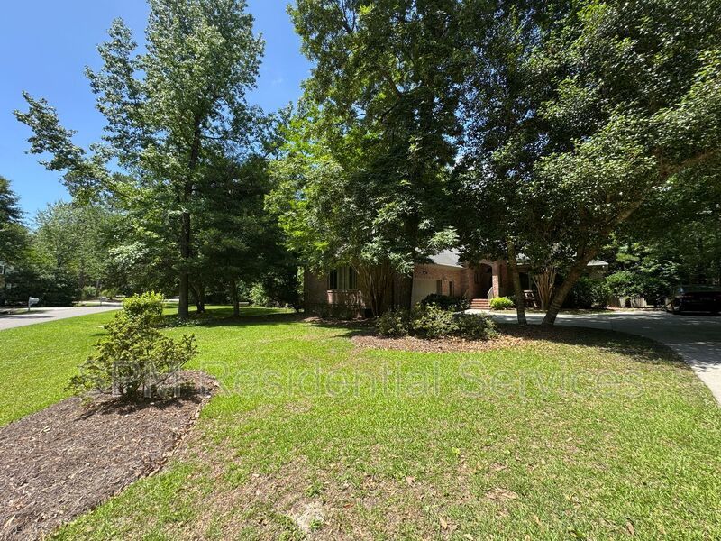 Pelican Reef - Community Pool, Washer & Dryer Included, Bonus Storage Shed property image