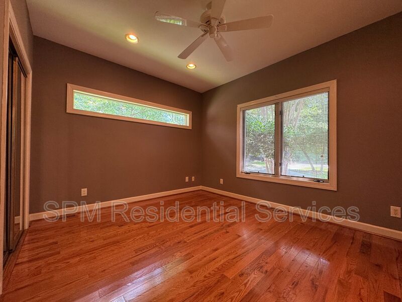 Pelican Reef - Community Pool, Washer & Dryer Included, Bonus Storage Shed property image