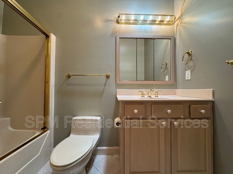 Pelican Reef - Community Pool, Washer & Dryer Included, Bonus Storage Shed property image