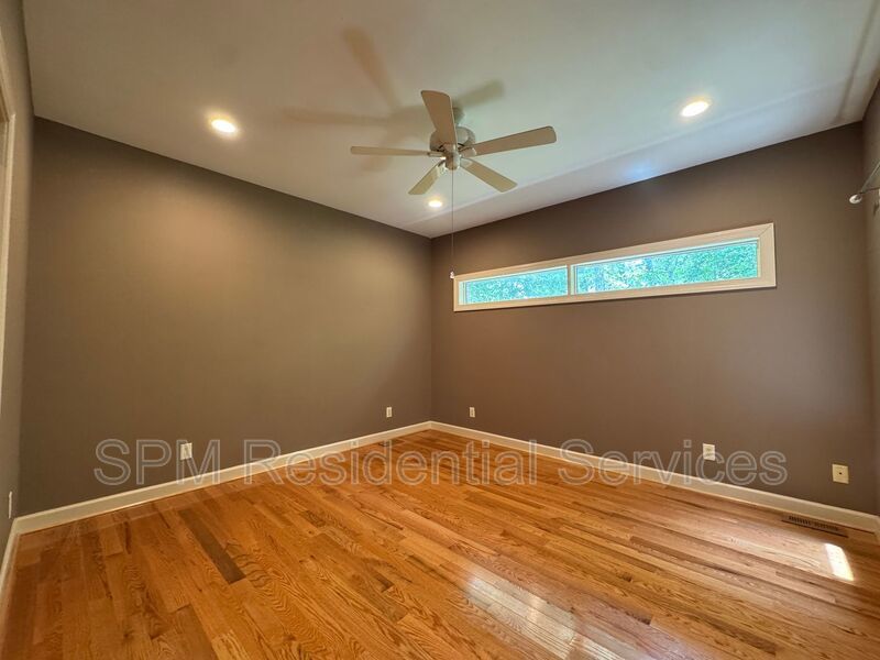 Pelican Reef - Community Pool, Washer & Dryer Included, Bonus Storage Shed property image