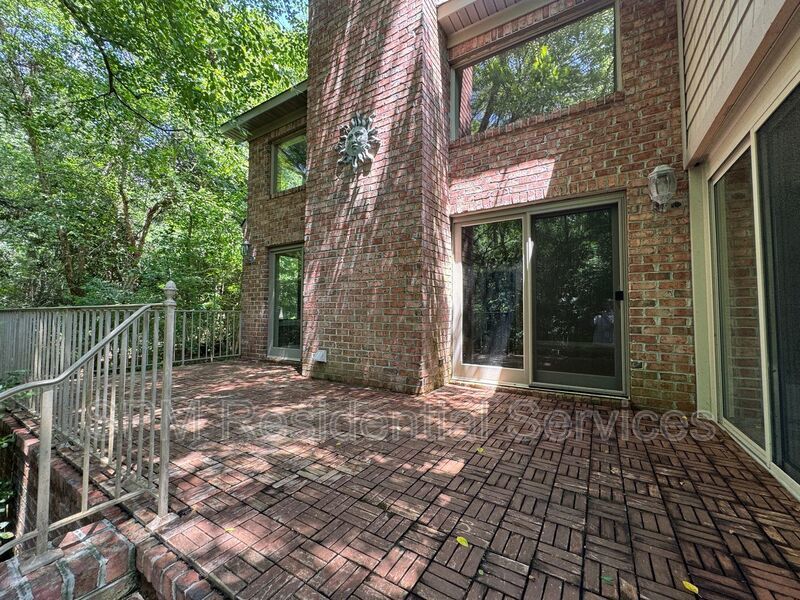Pelican Reef - Community Pool, Washer & Dryer Included, Bonus Storage Shed property image