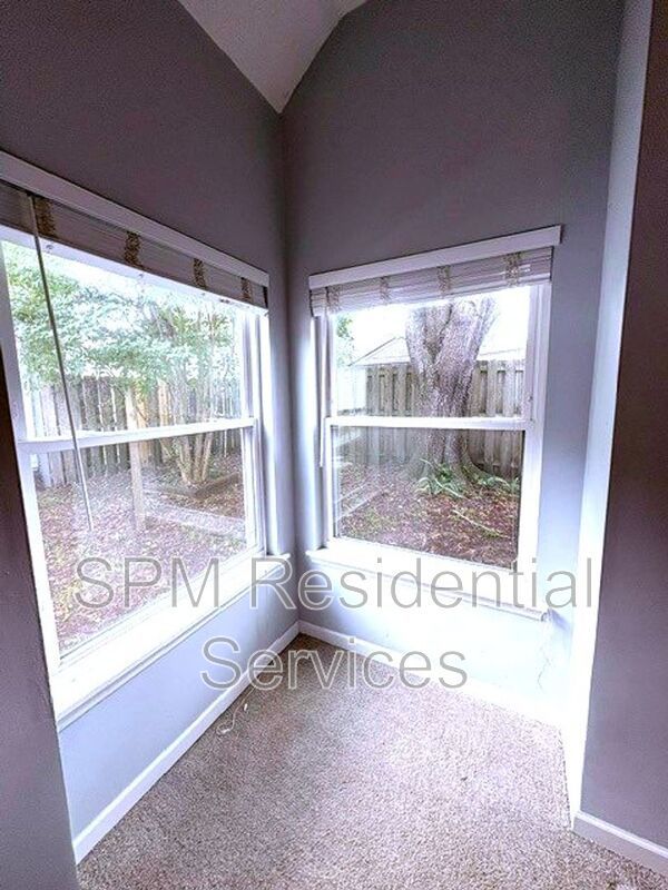 3 Bedroom with Private Fenced Yard!  ($500 MOVE-IN CREDIT) property image