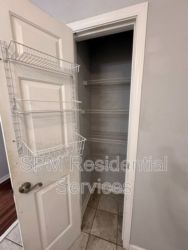 3 Bedroom with Private Fenced Yard!  ($500 MOVE-IN CREDIT) property image