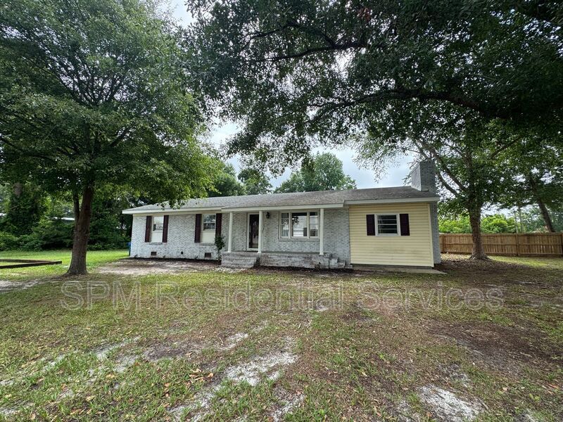 Forest Park - Located within 5 miles of Wrightsville Beach & UNCW property image