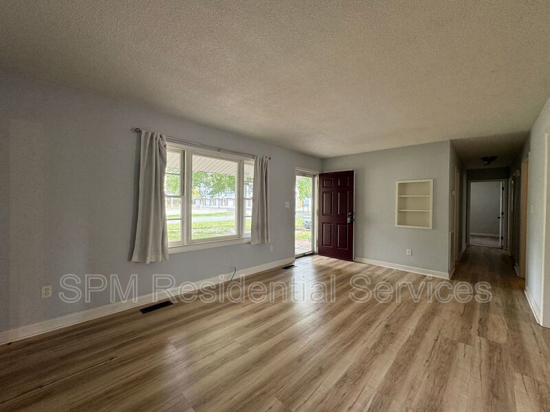 Forest Park - Located within 5 miles of Wrightsville Beach & UNCW property image