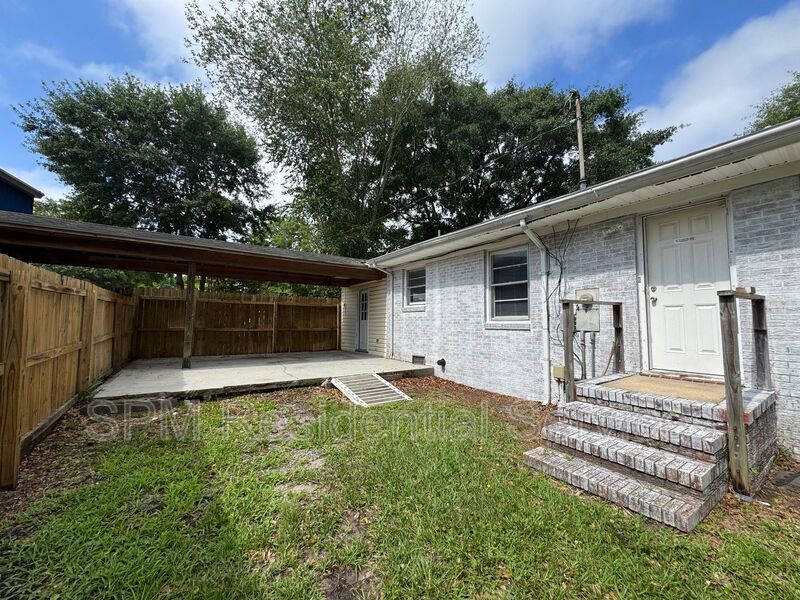 Forest Park - Located within 5 miles of Wrightsville Beach & UNCW property image