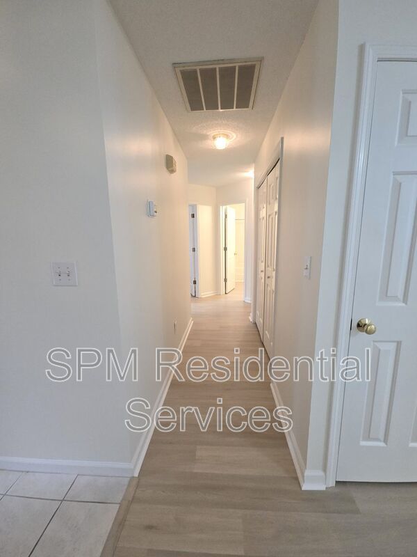 Beautifully renovated home centrally located mid-town near shopping and restaurants. property image
