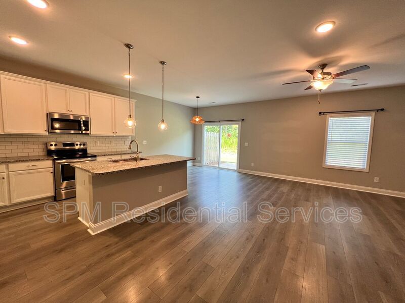 Wonderful Lewis Creek Home property image