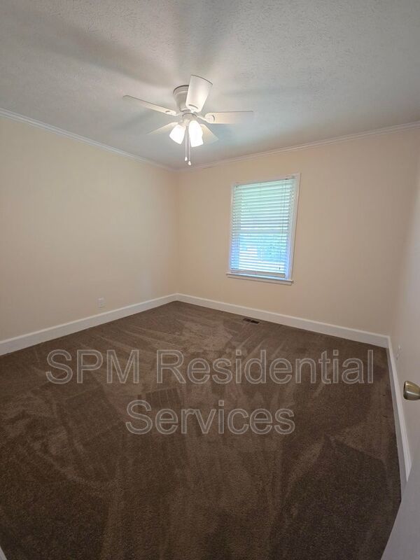 Close to UNCW and Wrightsville Beach. Recently Updated property image