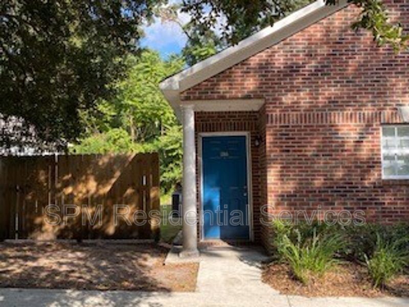Lake Avenue Patio Homes property image
