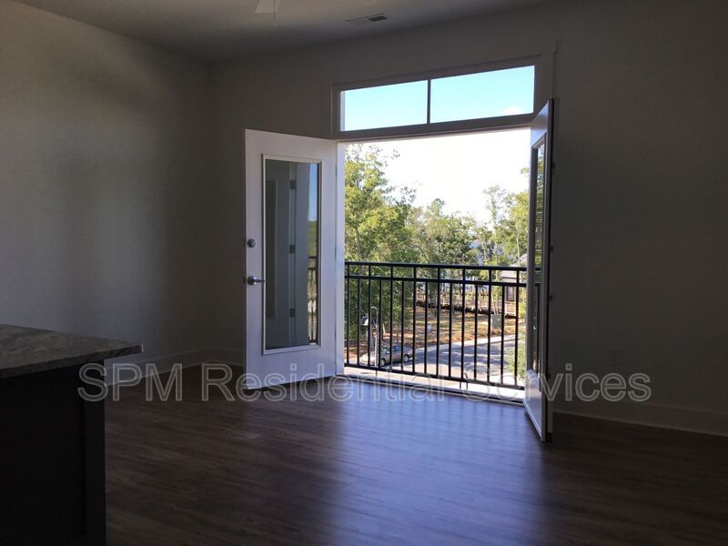 Riverlights, Elevator, Pool/Gym property image