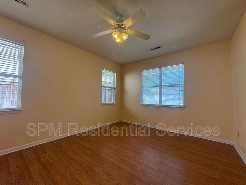 The Arbors at Westgate - Sidewalk lined streets within walking distance to shops/restaurants. property image