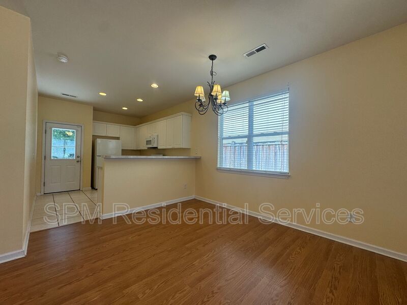 The Arbors at Westgate - Sidewalk lined streets within walking distance to shops/restaurants. property image