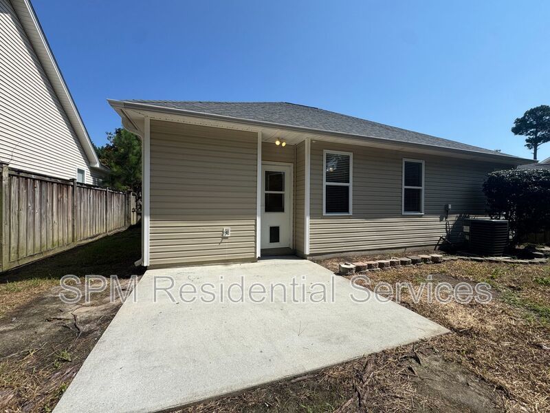 The Arbors at Westgate - Sidewalk lined streets within walking distance to shops/restaurants. property image
