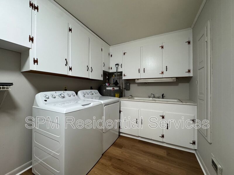 Murrayville - New Stainless Steel Appliances, Washer & Dryer Included, Large Yard property image