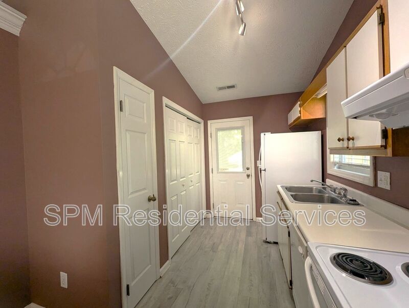 2 Bedroom 2 Bath, close to UNCW property image