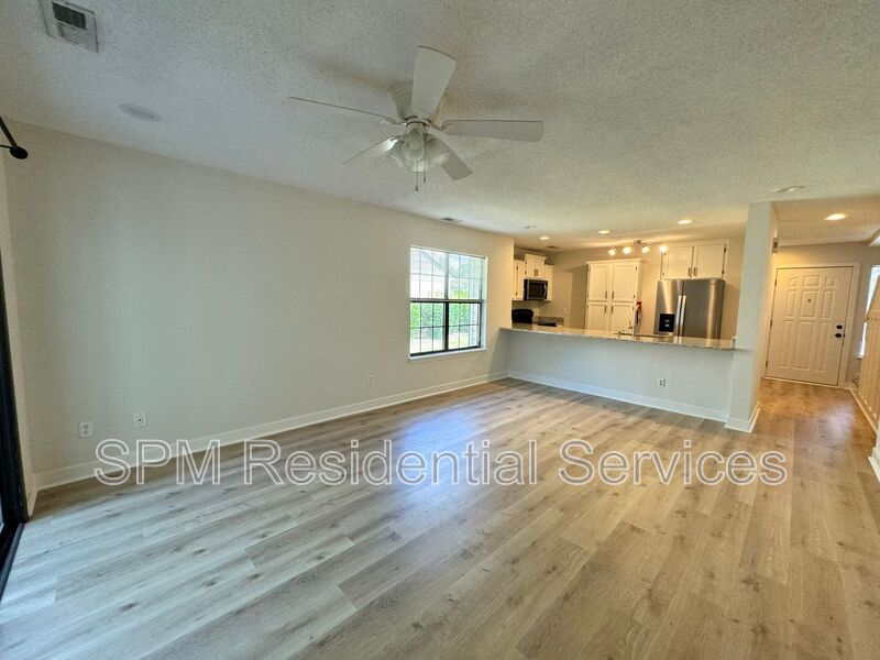 3 Bed 3 Bath  - Private Fenced Patio property image