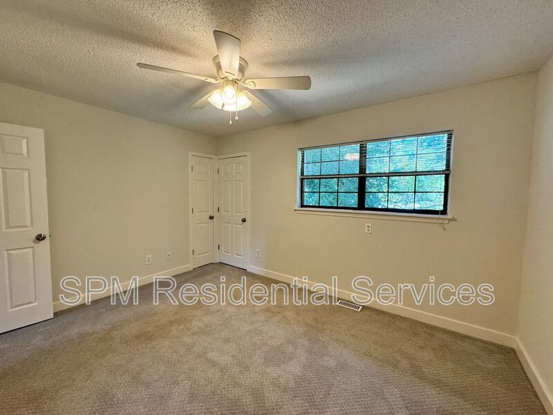 3 Bed 3 Bath  - Private Fenced Patio property image