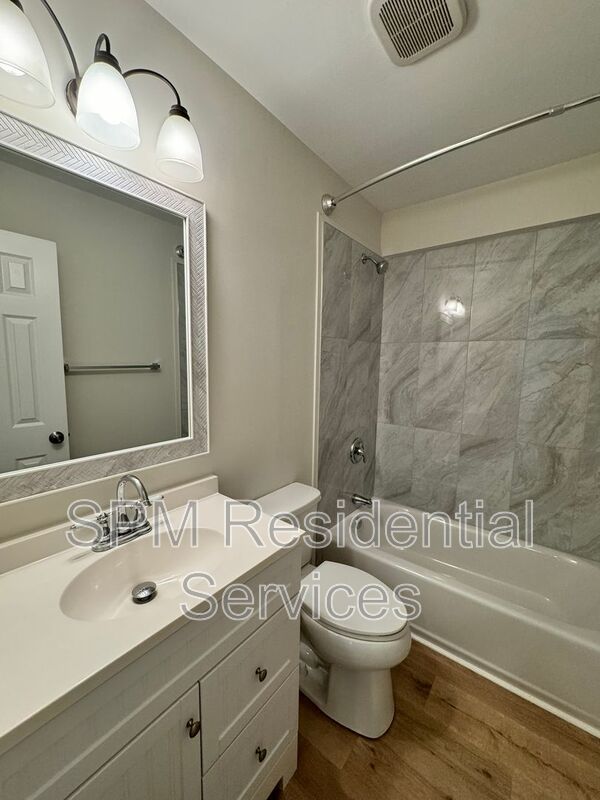 3 Bed 3 Bath  - Private Fenced Patio property image