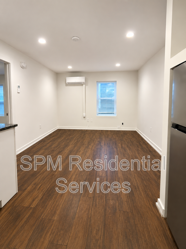 2nd Floor Downtown Wilmington, Close to CFCC property image