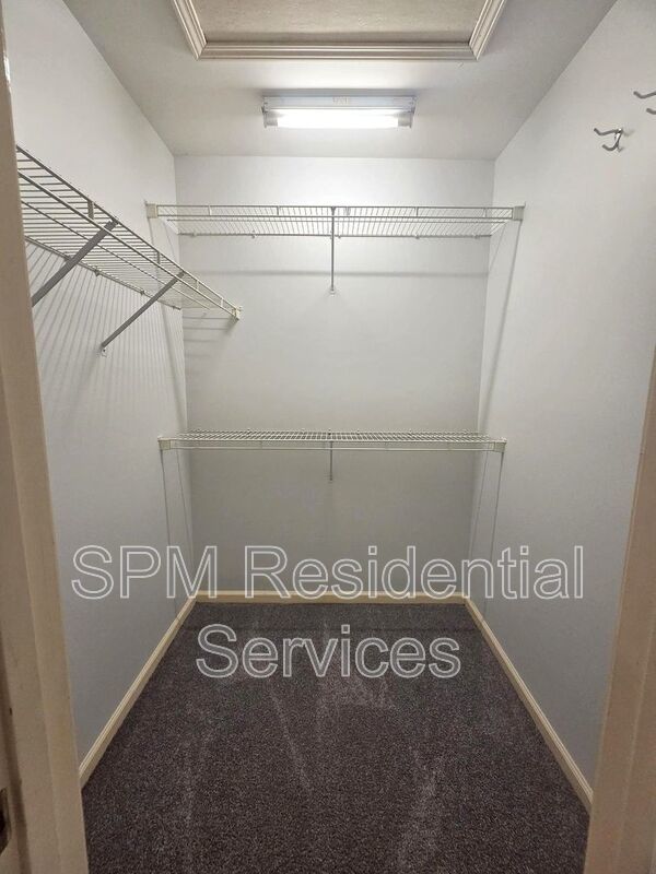 2 Bedroom townhome, midtown property image