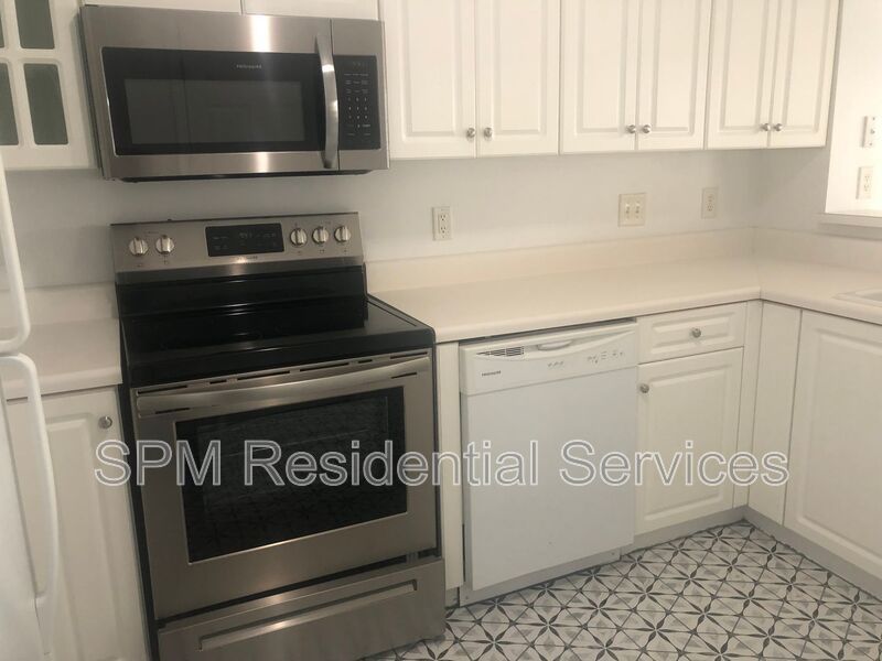 BREEZEWOOD property image