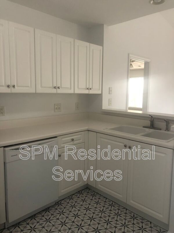 BREEZEWOOD property image
