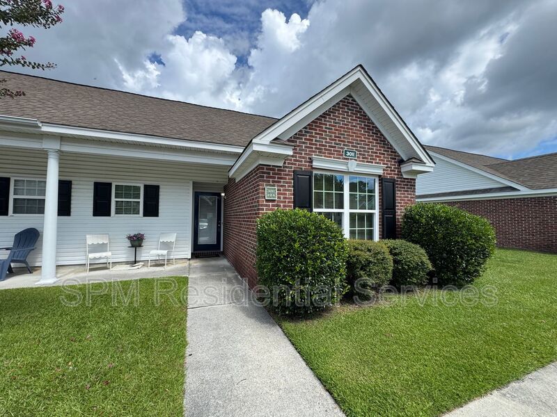 Lauren Place Townhomes - Private Covered Patio, Exterior Storage, Lawncare & Trash Included property image