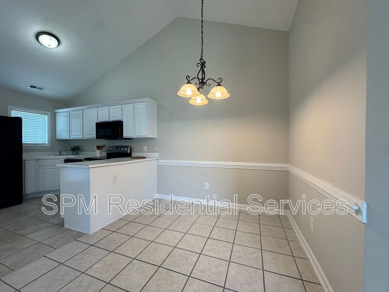Lauren Place Townhomes - Private Covered Patio, Exterior Storage, Lawncare & Trash Included property image