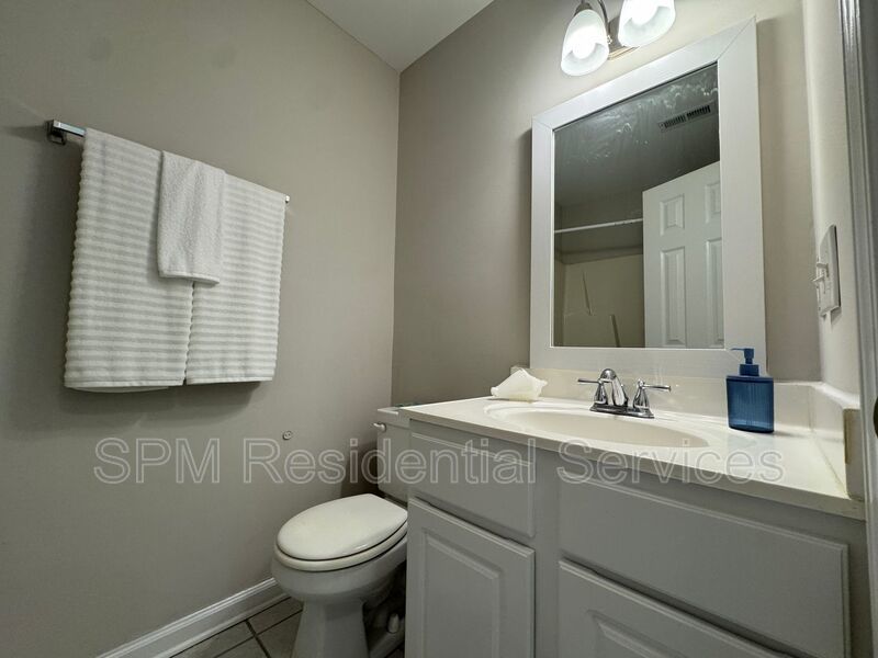 Lauren Place Townhomes - Private Covered Patio, Exterior Storage, Lawncare & Trash Included property image