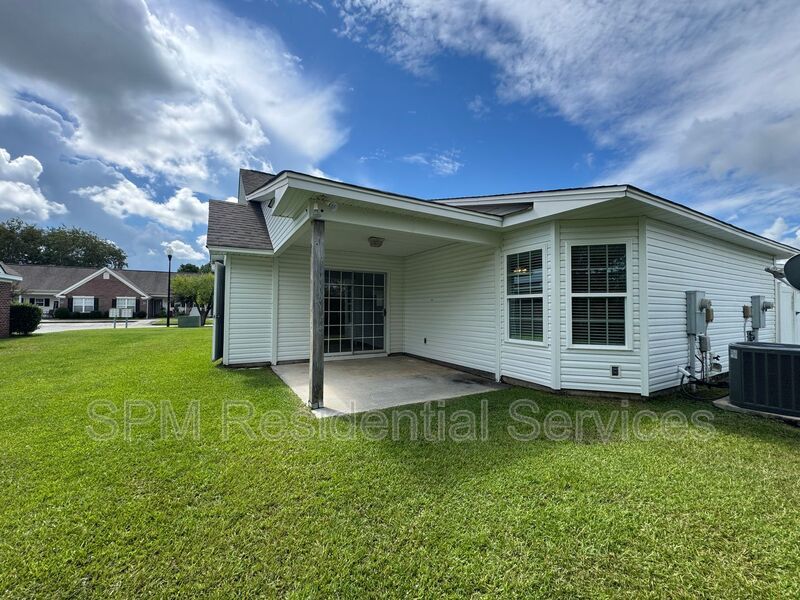 Lauren Place Townhomes - Private Covered Patio, Exterior Storage, Lawncare & Trash Included property image