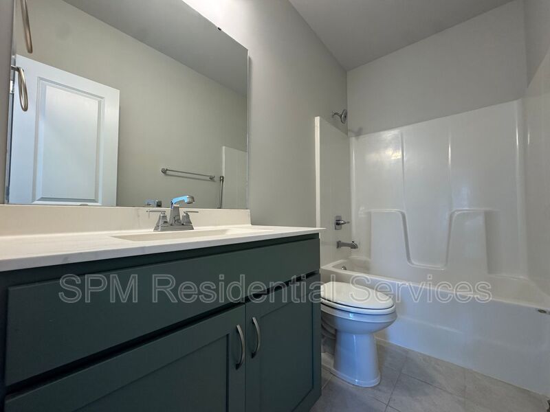 Colbert Place - Fenced in Backyard, Lawncare & Pest Control Included, Washer & Dryer Included property image