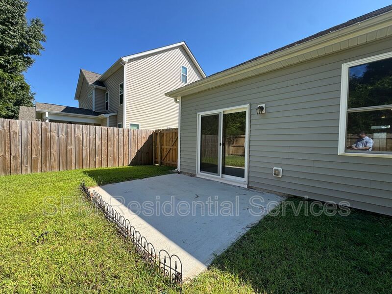 Colbert Place - Fenced in Backyard, Lawncare & Pest Control Included, Washer & Dryer Included property image