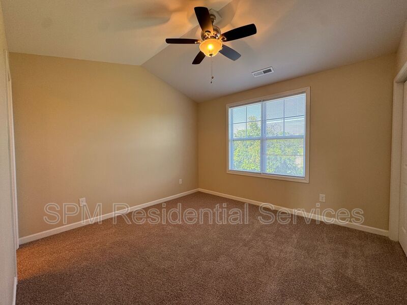 Charming 2 Bed / 2 Bath Townhouse minutes from Carolina Beach property image