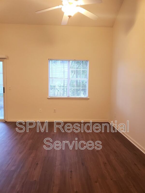 Midtown, Close to Parks, Restaurants and Shops! property image