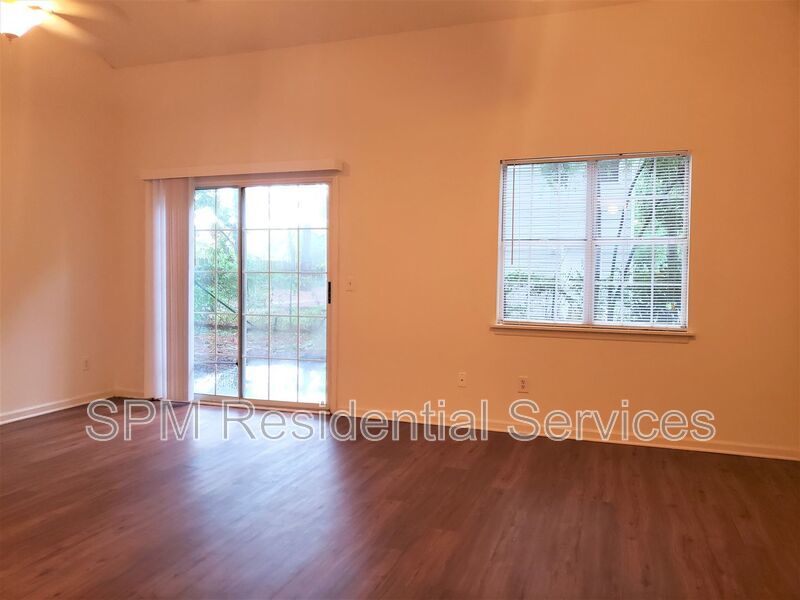 Midtown, Close to Parks, Restaurants and Shops! property image