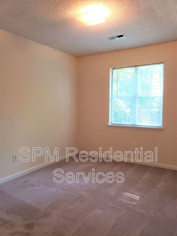 Midtown, Close to Parks, Restaurants and Shops! property image