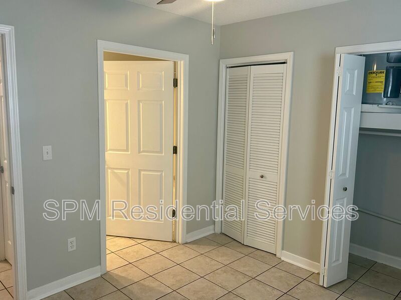 First Floor One Bedroom Apartment for Rent - Downtown Wilmington - Walk to dining, shopping, and Riverfront Park property image