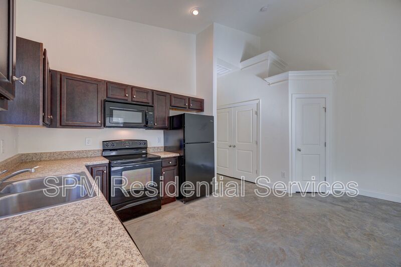 Cottages at Broadbill (1 Bed 1 Bath. *Water/Sewer/Lawn/Trash Included) property image